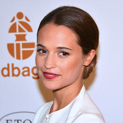 Alicia Vikander