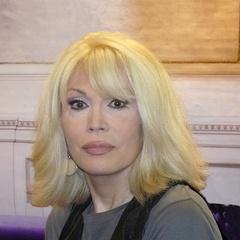 Amanda Lear