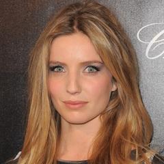 Annabelle Wallis