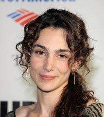 Annie Parisse