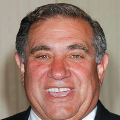 Dan Lauria