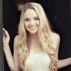 Danielle Bradbery