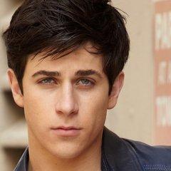 David Henrie