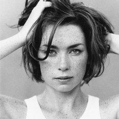 Julianne Nicholson