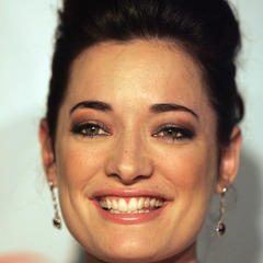 Laura Michelle Kelly