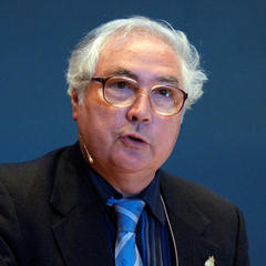 Manuel Castells