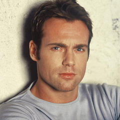 Michael Shanks