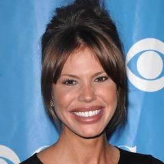 Nikki Cox