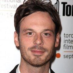 Scoot McNairy