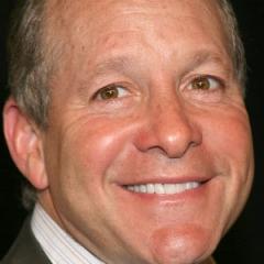 Steve Guttenberg